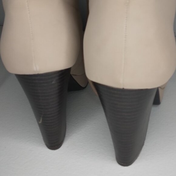 Lace Up Boot Heels Shoes Cream Beige Platform ( Charlotte Russe ) - Picture 3 of 5